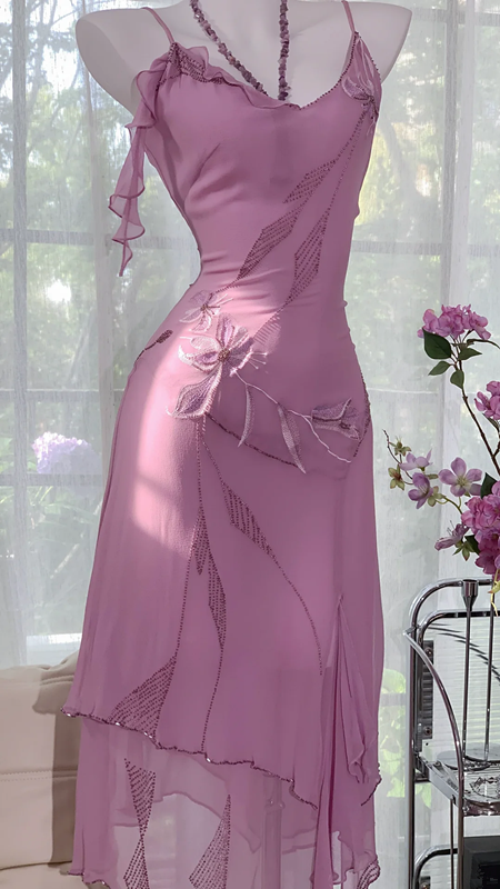 Light purple halter-neck fitted midi ball gown R7653