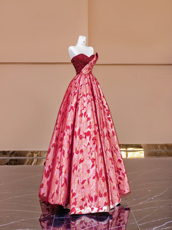 Red strapless, fitted waist, long ball gown with a full skirt R8380