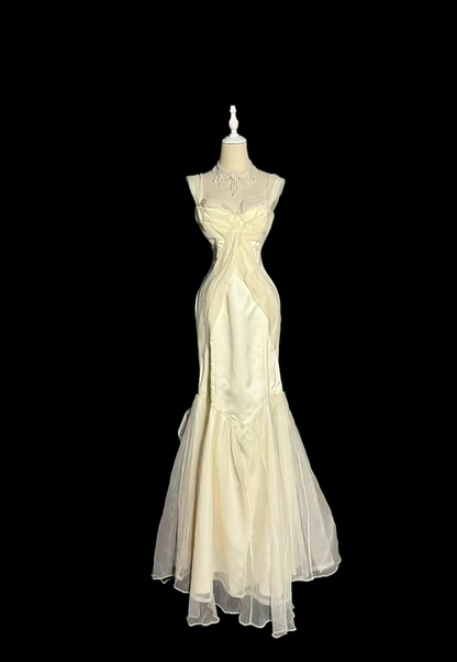 Off-white halter-neck fitted bodycon sexy ball gown R8108