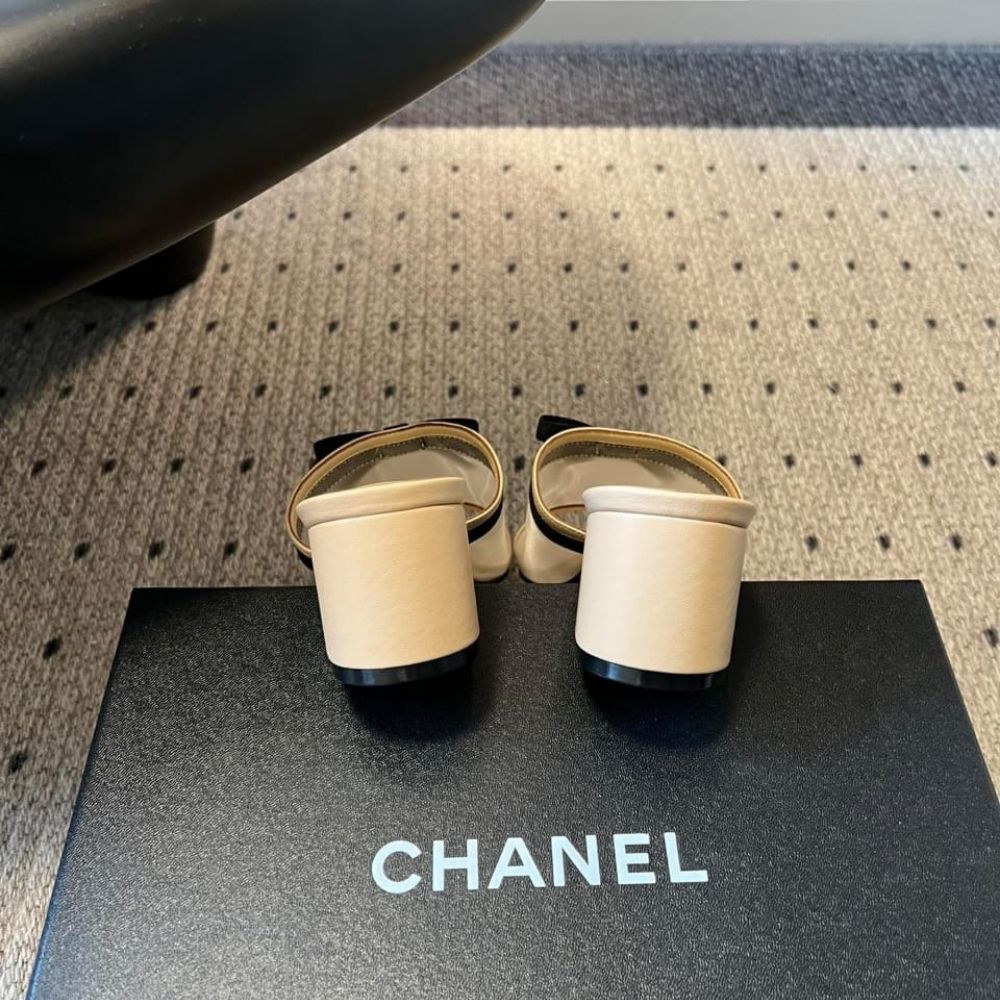 Chanel Mesh Bow Block Heel Mules Beige And Black