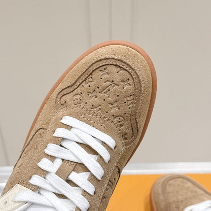Louis Vuitton LV Stadium Sneaker Beige 1AGXPU