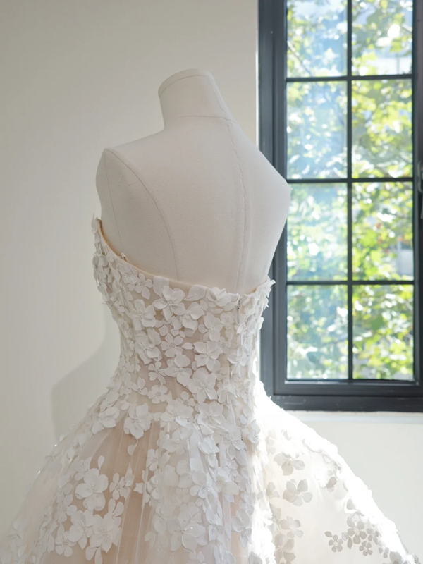 Off-white strapless floral appliqué fitted waist puff skirt long ball gown/bridal dress R8465