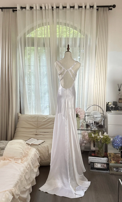 White halter-neck fitted backless sexy long ball gown R7766