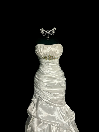 White strapless, fitted waist, pleated, full skirt, long ball gown R6660