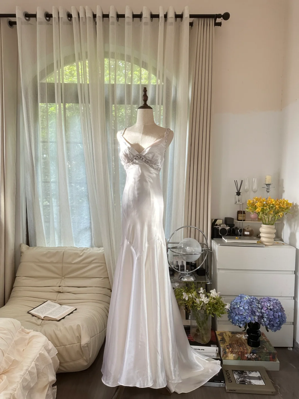 White halter-neck fitted backless sexy long ball gown R7766
