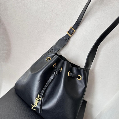 Saint Laurent Paris VII Medium Flat Hobo Bag In Smooth Black 28Cm 697941AAAMD1000