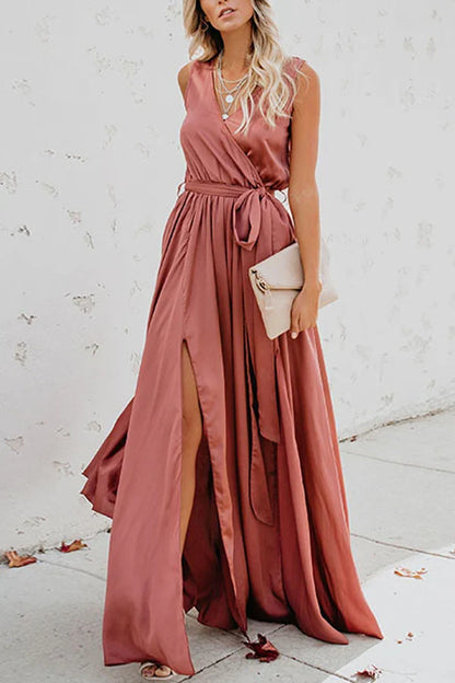 Elegant solid color high opening V-neck sleeveless evening dress