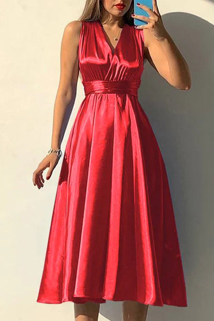 Sexy and elegant solid color tie up solid color V-neck evening dress