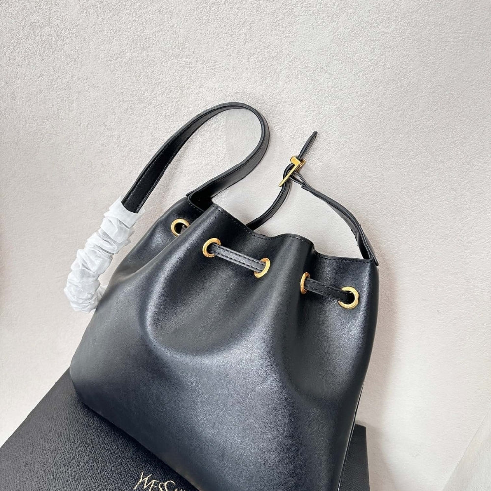 Saint Laurent Paris VII Medium Flat Hobo Bag In Smooth Black 28Cm 697941AAAMD1000