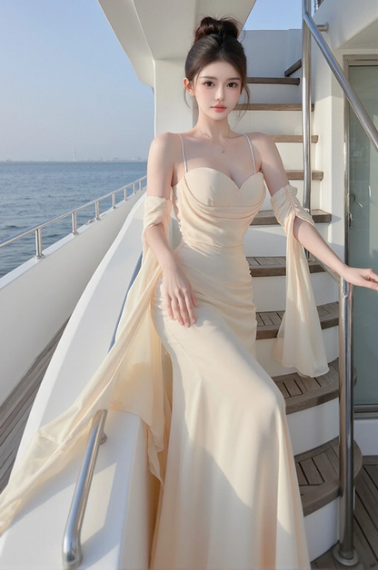 Light apricot halter-neck fitted waist slim hip sexy long ball gown R7540