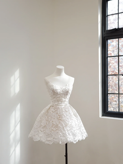 White lace strapless fitted short ball gown R8532