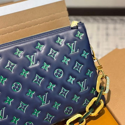 Louis Vuitton Coussin PM Dark Navy 26Cm M23505