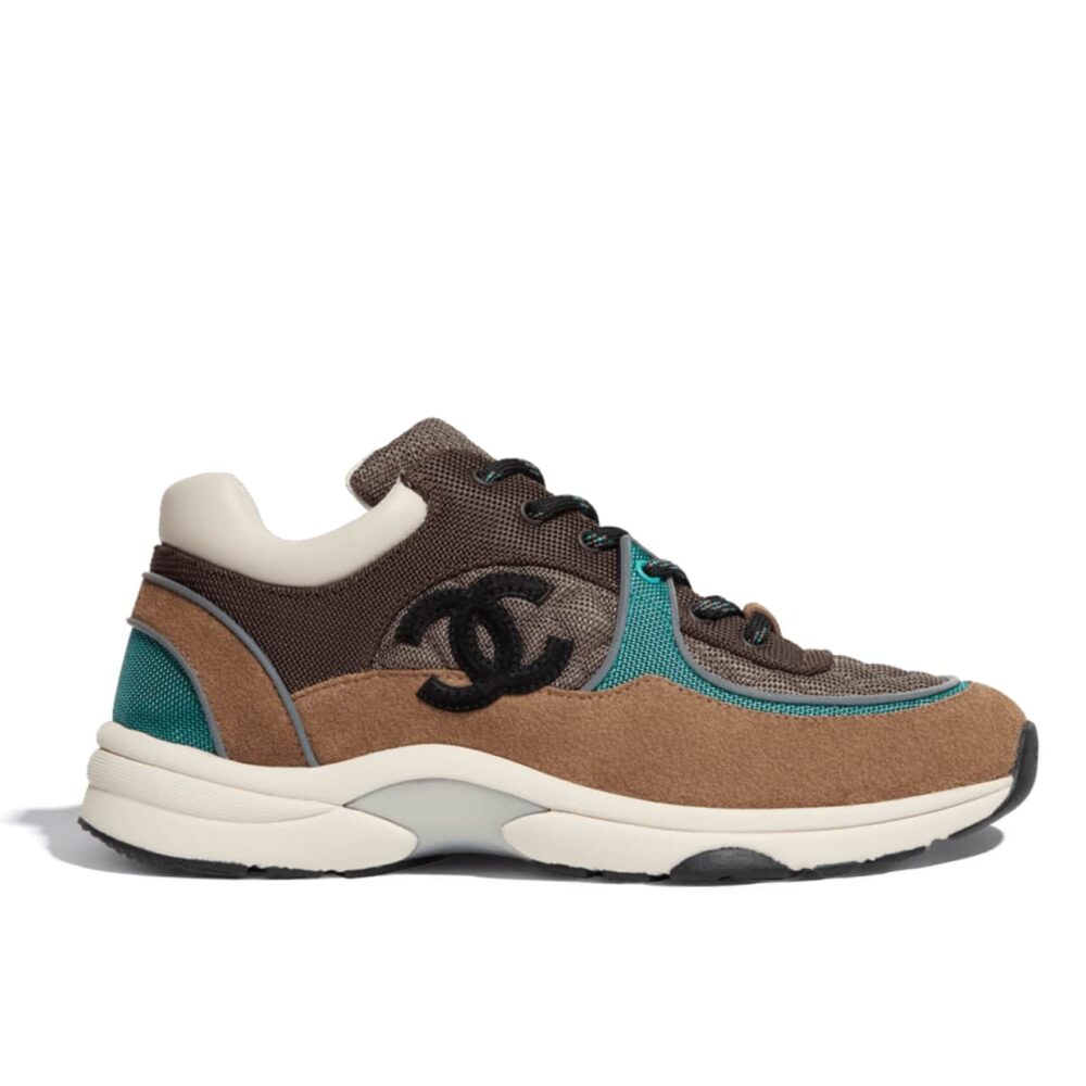 Chanel CC Logo Low Top Trainer Sneakers Brown And White G38301 Y55434 K3161