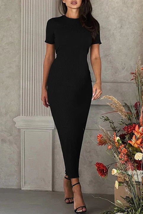 Casual solid color basic O-neck short sleeved evening dress