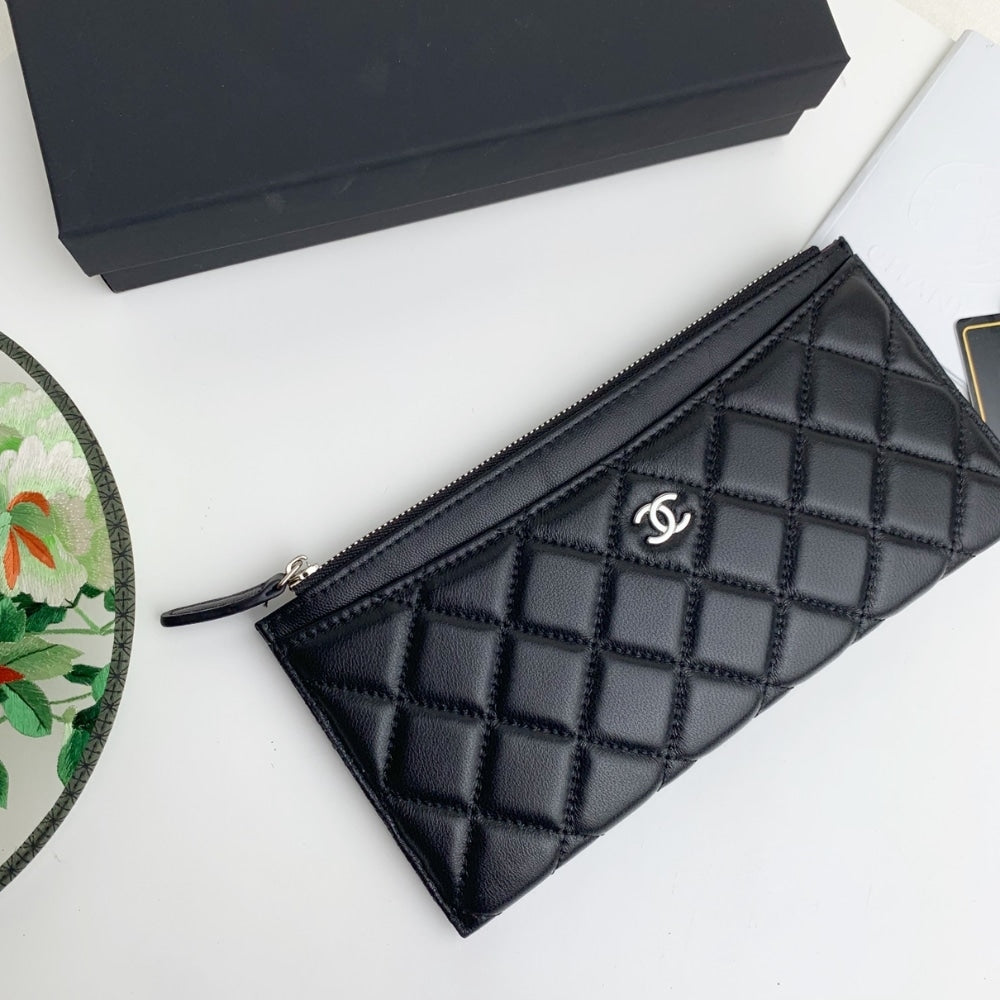 Chanel Classic Zip Pouch Wallet Black 22Cm