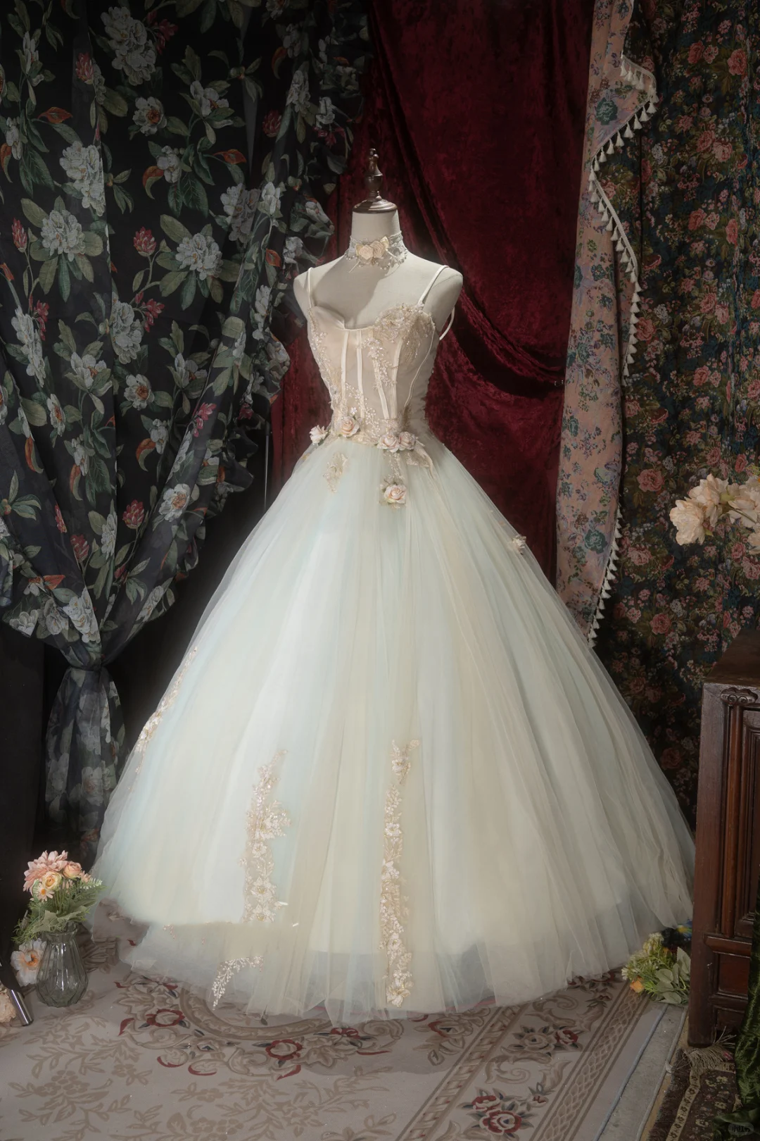 Gorgeous Mint Green Spaghetti Strap 3D Floral Appliques Ball Gown TP5792
