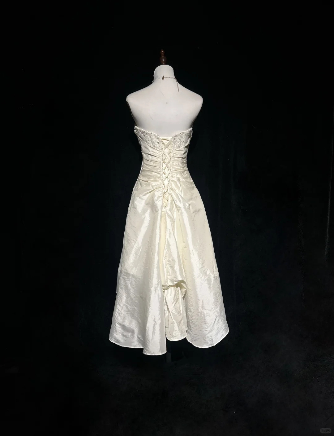 White tube top waist slim design pleated irregular mid-length skirt homecoming dress R4929