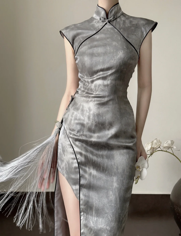 Gray sleeveless Chinese‑collar waist‑cinched slim‑fit bodycon elegant slit prom gown R8007