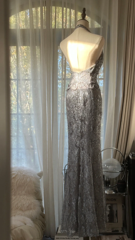 Silver halter neck, fitted waist, bodycon, sexy, high-end long ball gown R7737