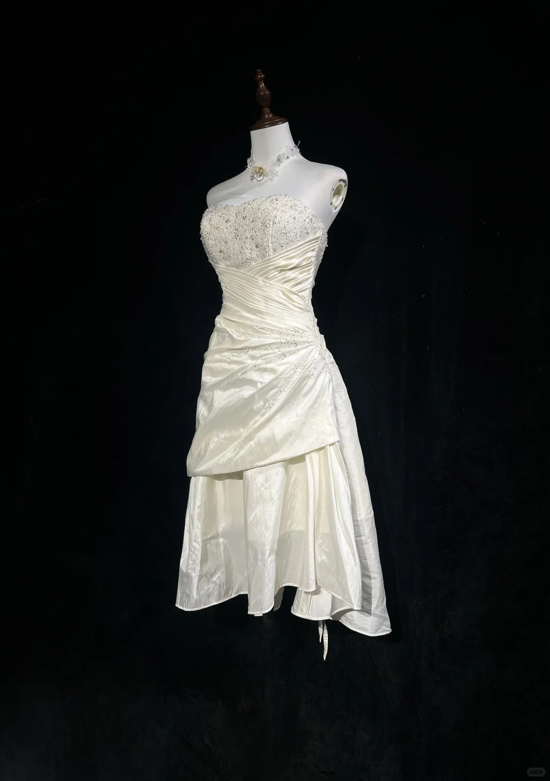 White tube top waist slim design pleated irregular mid-length skirt homecoming dress R4929