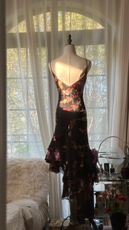 Black with pink floral print, halter-neck, fitted, asymmetrical hem, long ball gown R7738