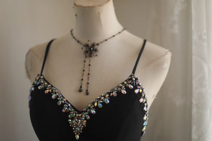 Black halter-neck fitted elegant long ball gown R6703