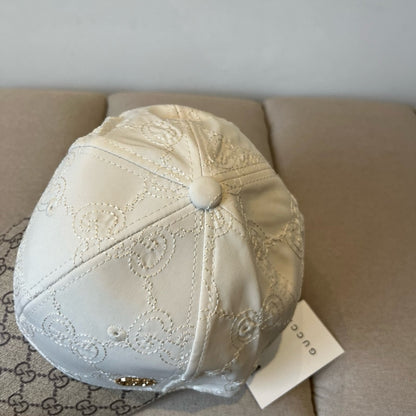 Gucci GG Canvas Baseball Hat Beige
