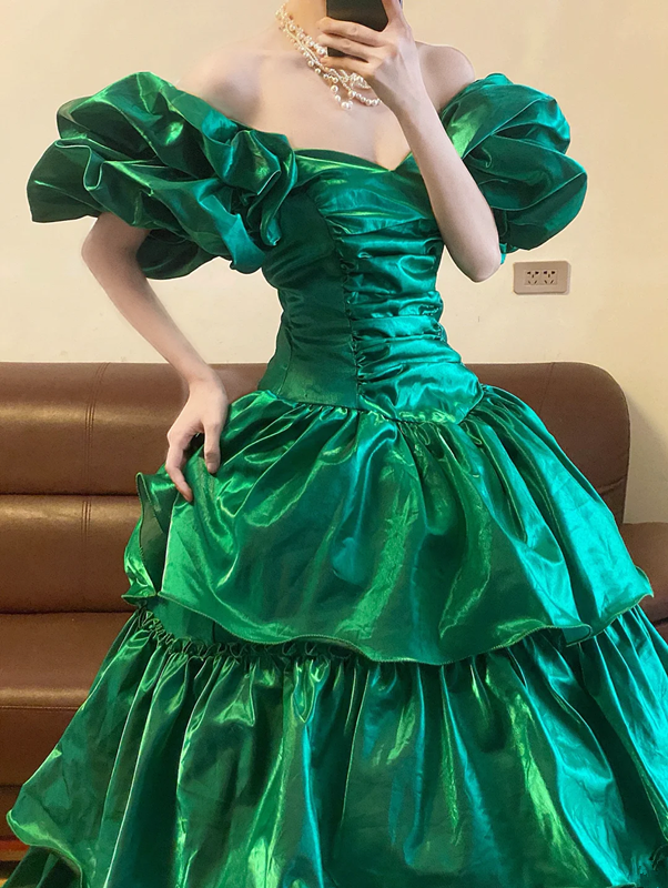 Green Puff Sleeve Waist-Cinched Puff-Skirt Ball Gown R7385