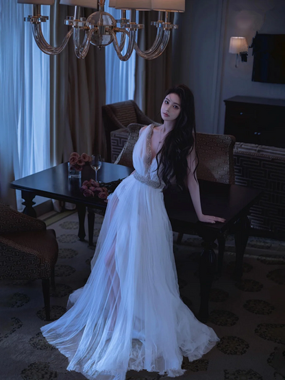 White V-Neck Waist-Cinched High-Slit Elegant Floor-Length Prom Dress R7103