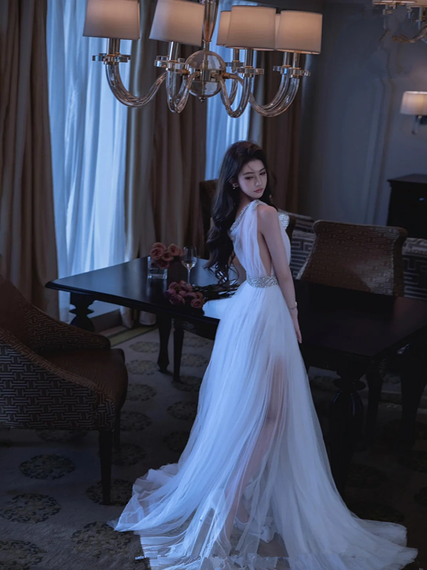 White V-Neck Waist-Cinched High-Slit Elegant Floor-Length Prom Dress R7103