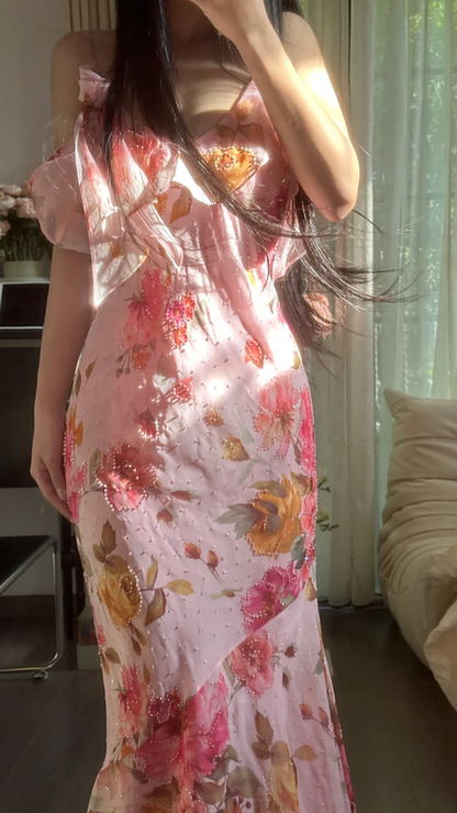 Pink halter-neck ruffled neckline, fitted waist, sexy prom dress R7752