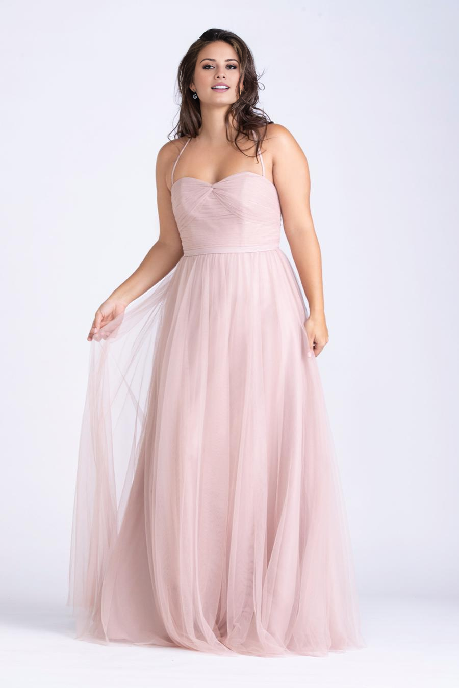Sweetheart neckline thin shoulder straps sheer pleated backless and floor length evening dress