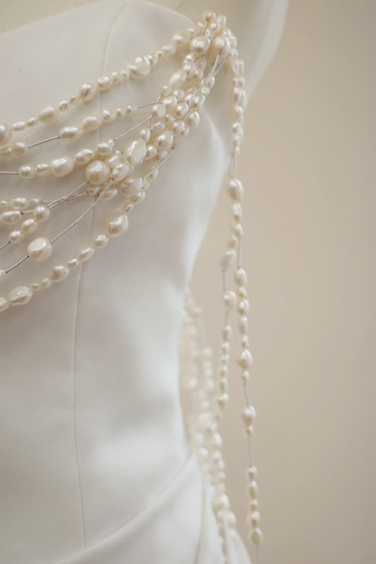 White strapless, fitted long ball gown, elegant bridal dress R8548