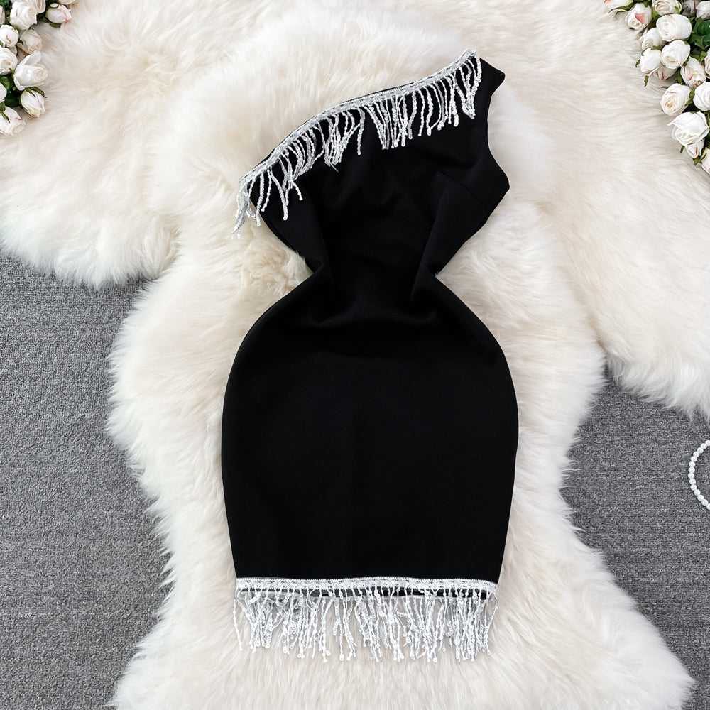 Sleeveless tassel diagonal neck Strapless Hip Wrap short dress  11002