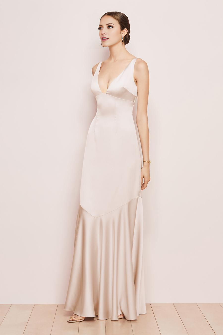 deep V-neck sleeveless backless and floor length evening dress