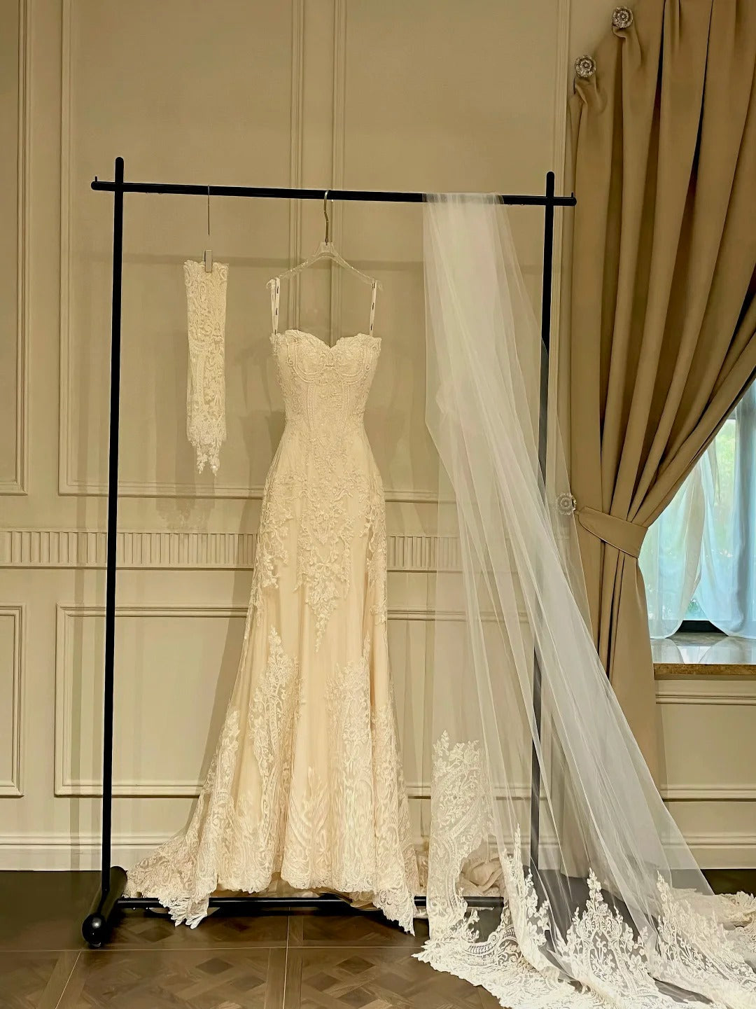Girlhomeshops-Beautiful exquisite lace long elegant tulle wedding dress prom dress gh5438