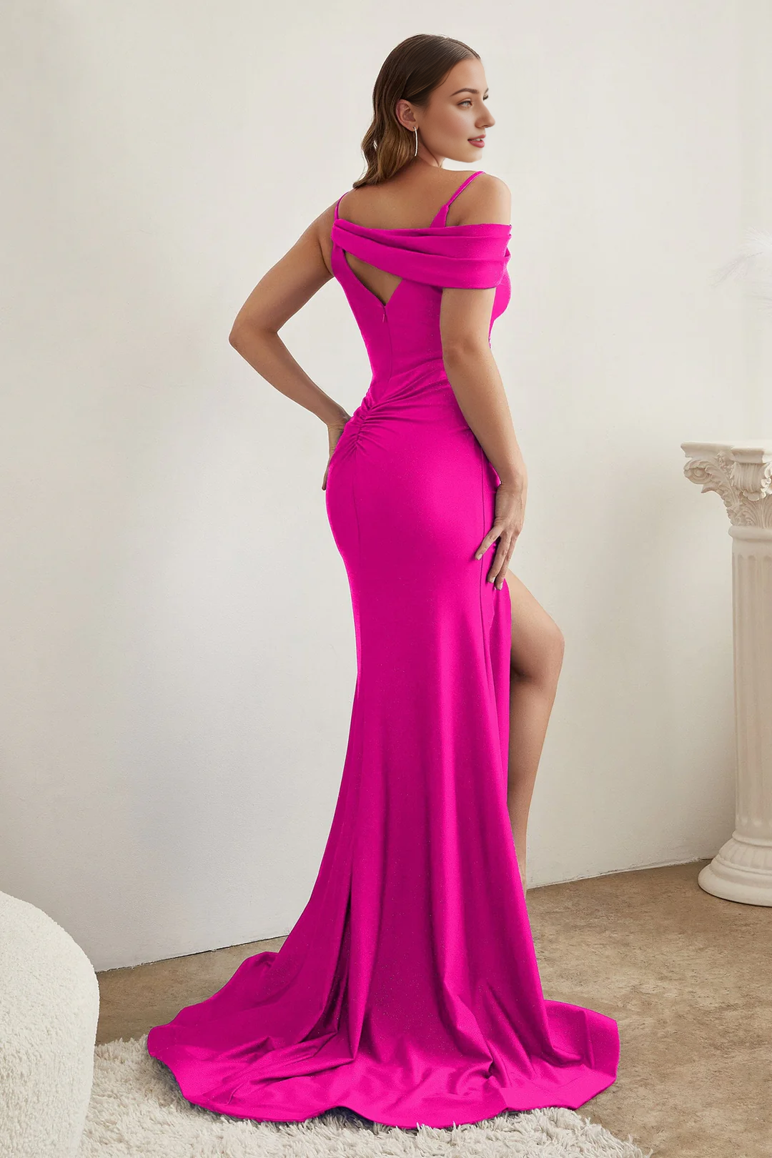 Tailored slit skirt long V-neck sparkling satin dress