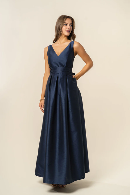 V-neck off shoulder sleeveless backless and floor length evening dress