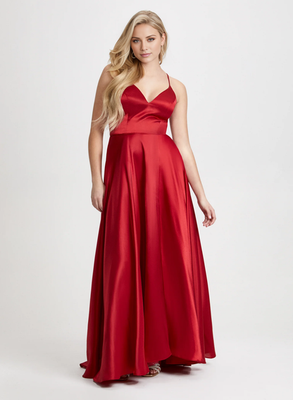 Sweetheart Neck Tight corset with thin shoulder straps and no sleeves Long Prom Dress