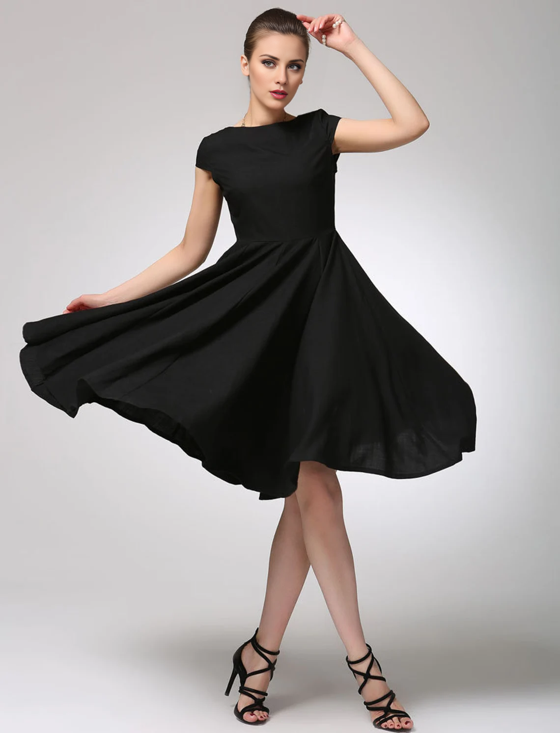 Summer Round Collar Short Sleeve Homecoming Dress