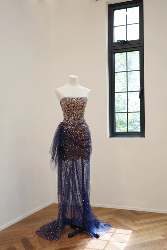 Blue strapless rhinestone-embellished fitted long sexy ball gown R8477