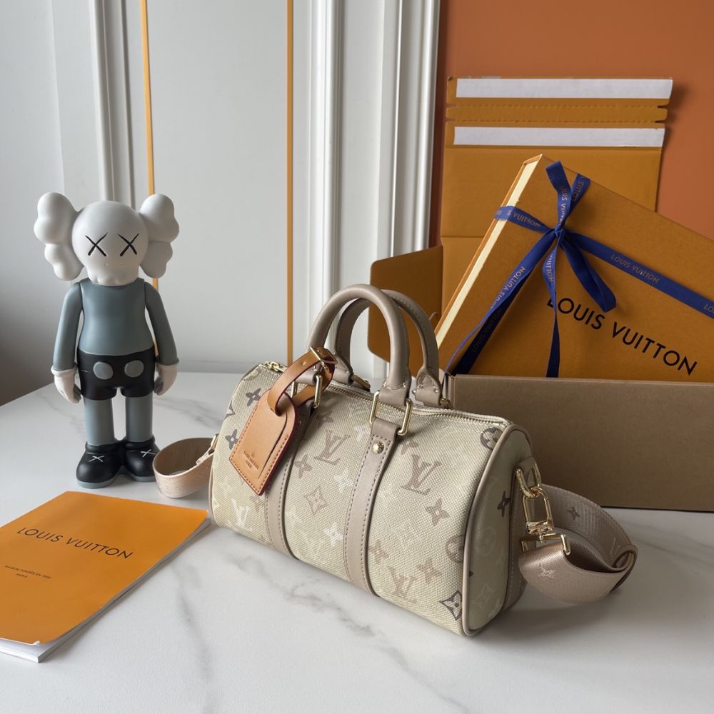 Louis Vuitton Keepall Bandoulière 25 Sand Beige 25Cm M29272