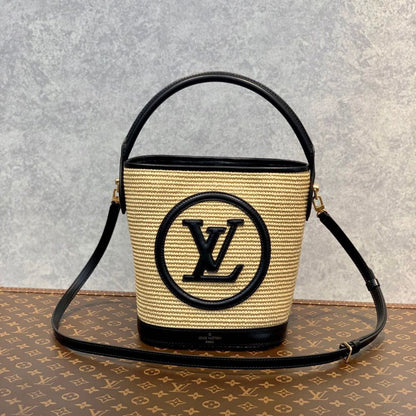Louis Vuitton Petit Bucket Black 24Cm M59961