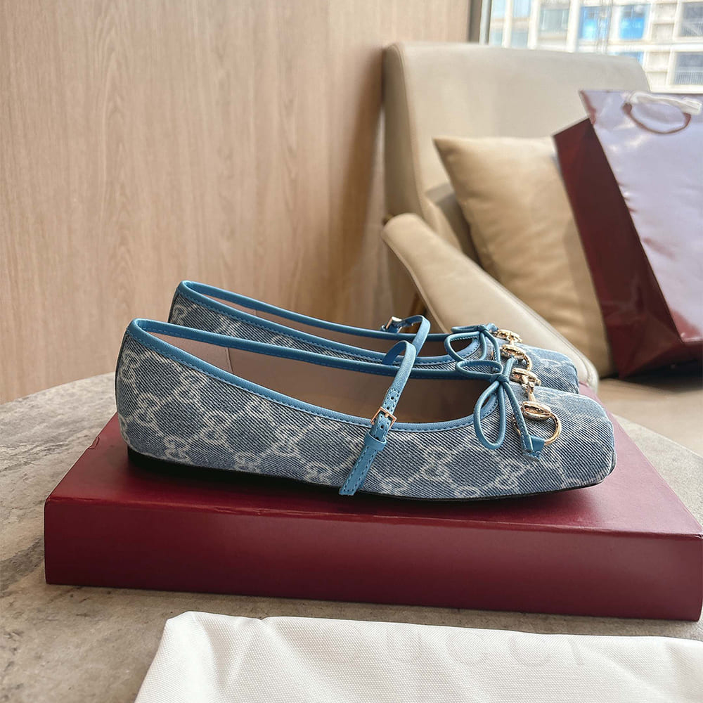 Women’s Gucci Horsebit ballet flat