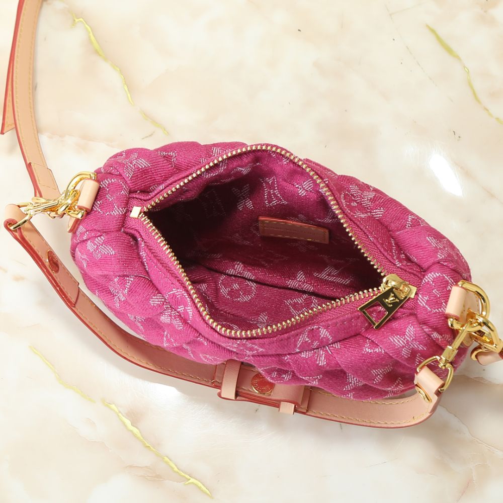 Louis Vuitton Pochette Valley Bag Denim Pink 21Cm M28327