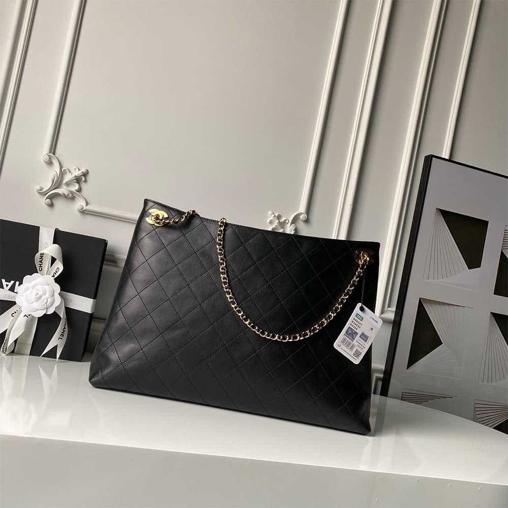 CHANEL Shopping Bag(HIGH-END GRADE)