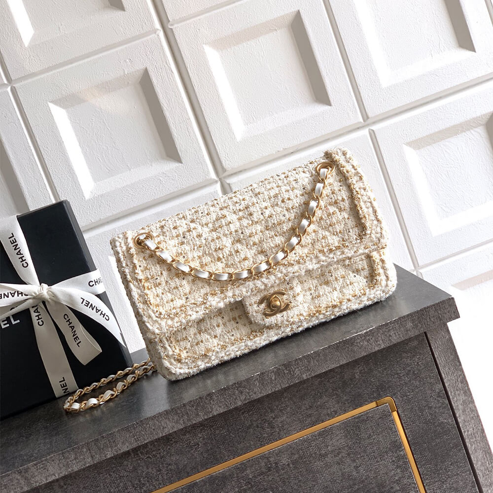 Chanel Classic 11.12 Handbag(HIGH-END GRADE)