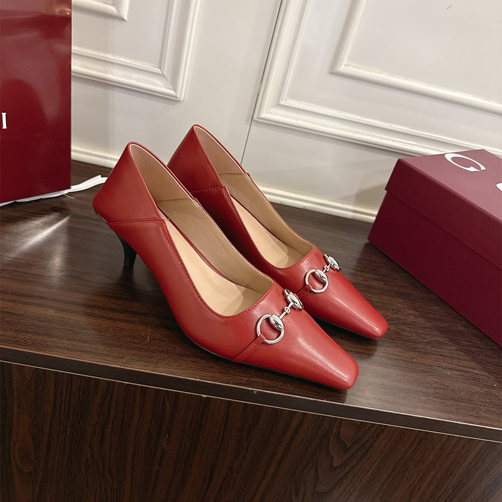 GUCCI Women’s Vittoria pump