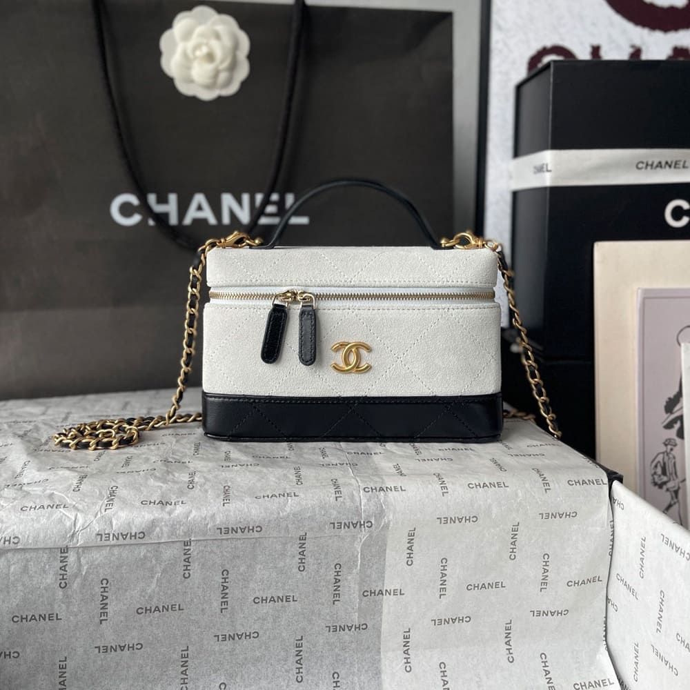 Chanel Vanity with Chain(HIGH-END GRADE)