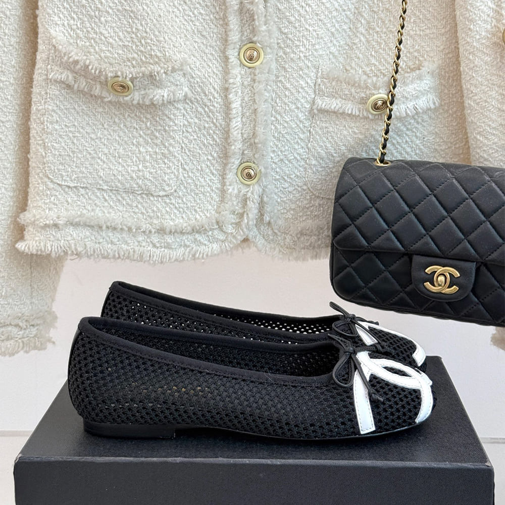 CHANEL Ballerina Flats